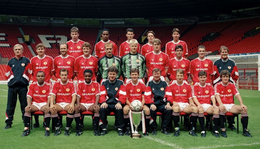 在困难中保 在困难中保